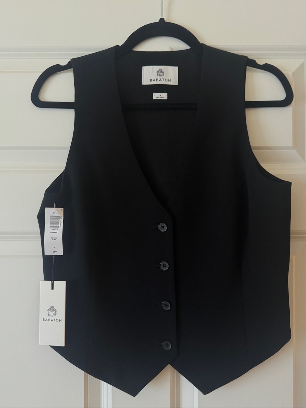 BRAND NEW W/TAGS Aritzia Deniro Vest